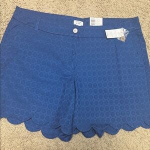 Crown & Ivy Blue Scalloped Hem Shorts